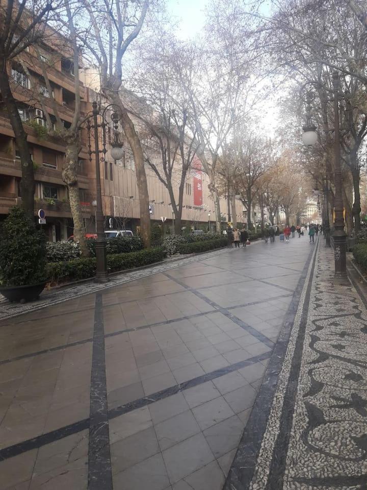 Piso Centro Ciudad Y Parking Leilighet Granada Eksteriør bilde